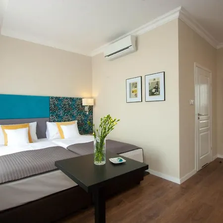 Hotel Kolodziej 3*