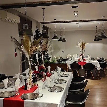 Kolodziej מלון Siemianowice Śląskie